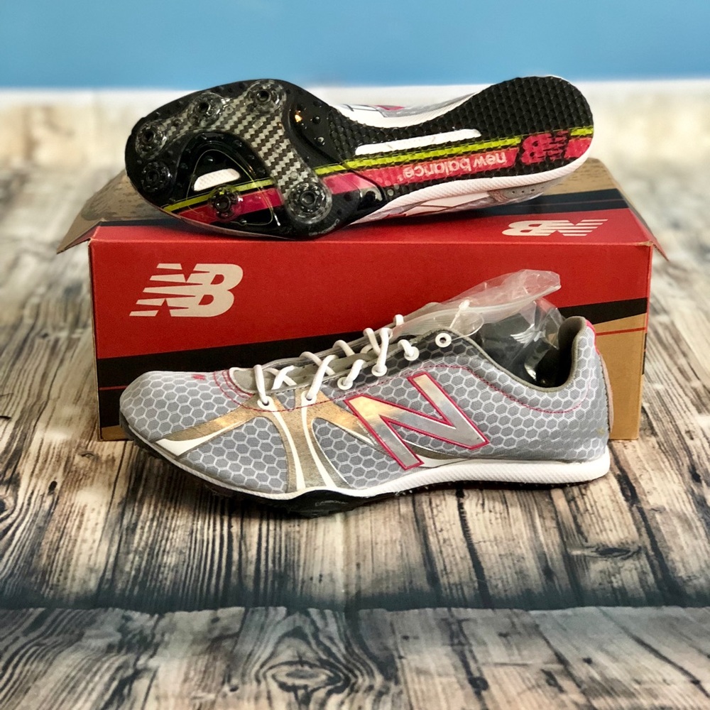Women’s New Balance WR800 track field sneaker 9.5